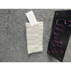 """NWT A New Day Tan.Cream Head Warmer